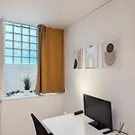 Tiergarten: Central, Spacious, Beautiful Designed 2-br Near Park