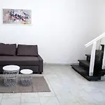 Tiergarten: Central, Spacious, Beautiful Designed 2-br Near Park *