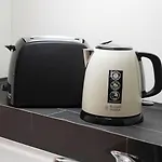 Tiergarten: Central, Spacious, Beautiful Designed 2-br Near Park