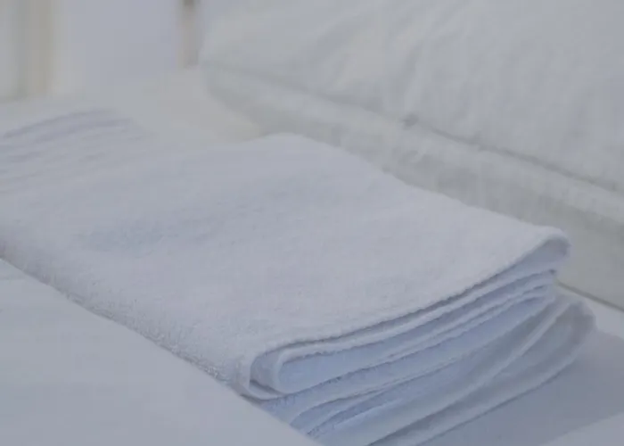 Tiergarten: Central, Spacious, Beautiful Designed 2-br Near Park * Berlin