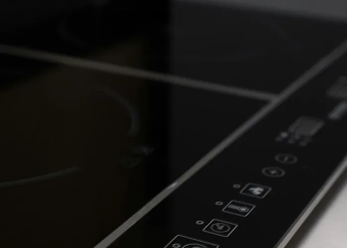 Tiergarten: Central, Spacious, Beautiful Designed 2-br Near Park Lägenhet *